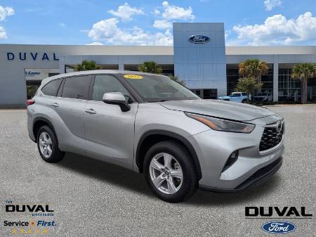 2023 Toyota Highlander LE