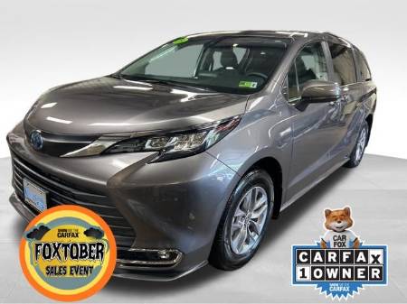 2023 Toyota Sienna XLE