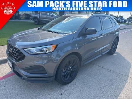 2022 Ford Edge SE