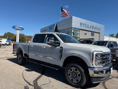 2026 Ford Super Duty F-350 SRW LARIAT