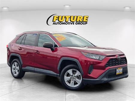2020 Toyota RAV4 LE