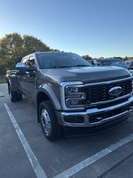 2023 Ford F-450SD King Ranch