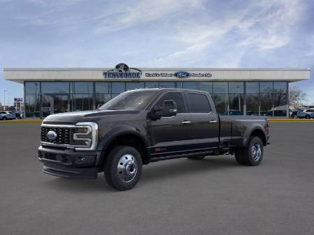 2026 Ford F-450SD Platinum