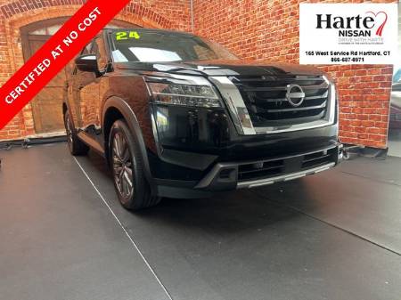 2024 Nissan Pathfinder SL