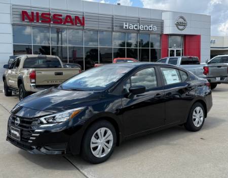 2025 Nissan Versa 1.6 S