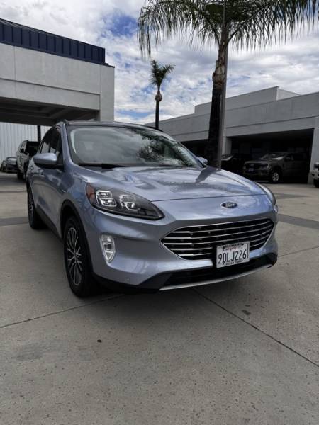 2022 Ford Escape Plug-In Hybrid Titanium