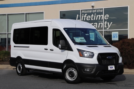 2025 Ford Transit Passenger Wagon XL