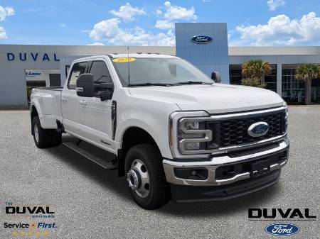 2025 Ford F-350SD LARIAT