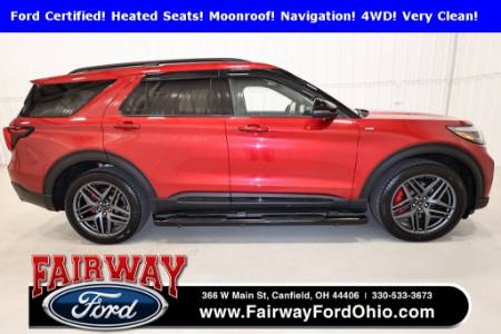 2025 Ford Explorer ST-Line