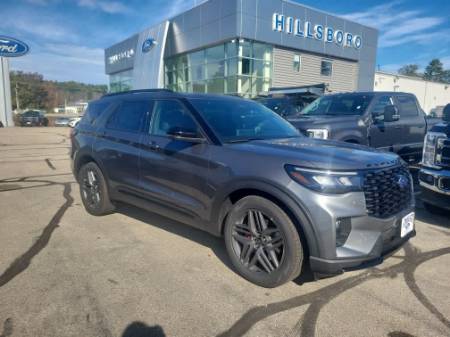 2025 Ford Explorer ST