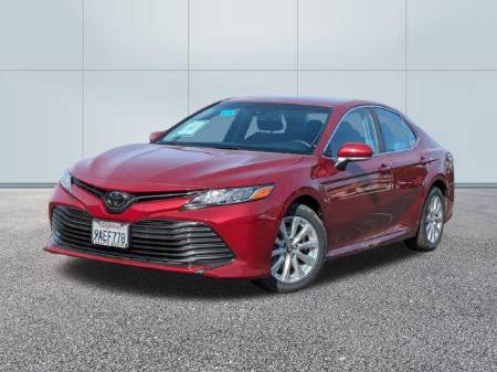 2018 Toyota Camry LE