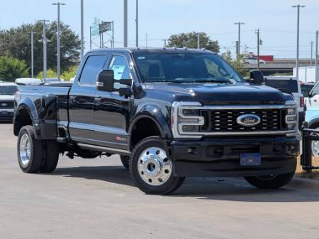 2026 Ford Super Duty F-450 DRW Platinum