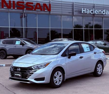 2025 Nissan Versa 1.6 S