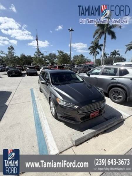 2016 Ford Fusion SE