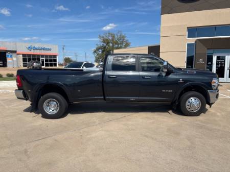 2022 RAM 3500 Laramie