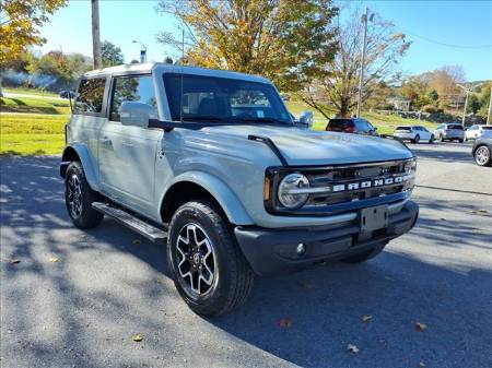 2022 Ford Bronco Outer Banks
