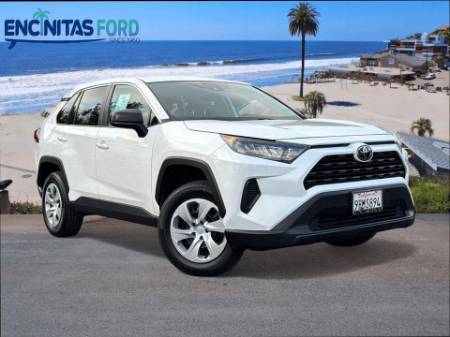 2022 Toyota RAV4 LE