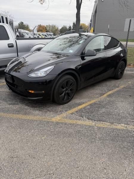 2025 Tesla Model Y Long Range
