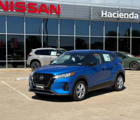 2025 Nissan Kicks Play S
