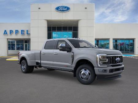 2026 Ford Super Duty F-350 DRW Platinum