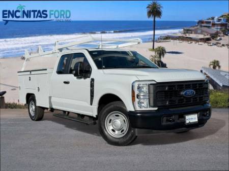 2025 Ford Super Duty F-250 SRW XL