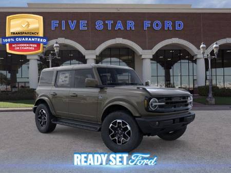 2025 Ford Bronco Outer Banks