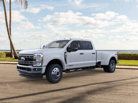 2026 Ford F-450SD XLT