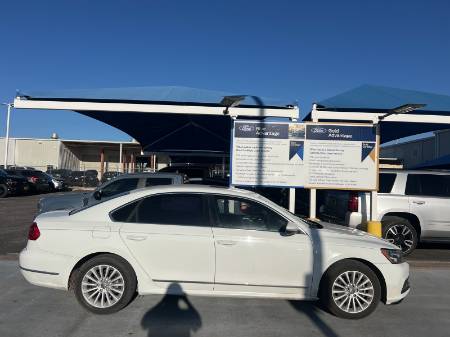 2017 Volkswagen Passat 1.8T SE