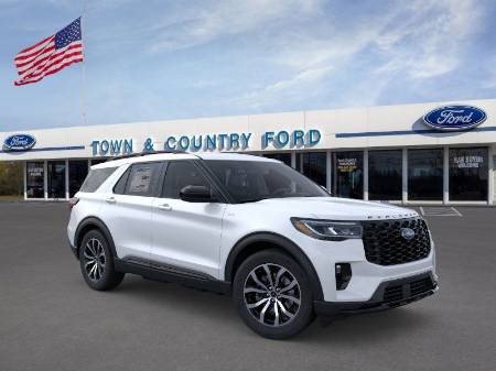 2025 Ford Explorer ST-Line