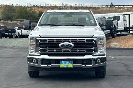 2026 Ford Super Duty F-350 DRW XL