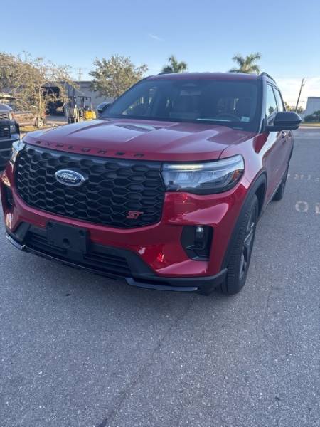 2025 Ford Explorer ST