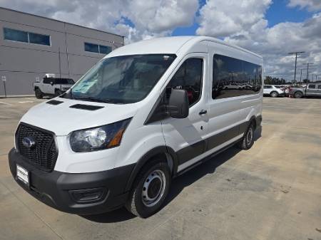 2025 Ford Transit Passenger Wagon XL
