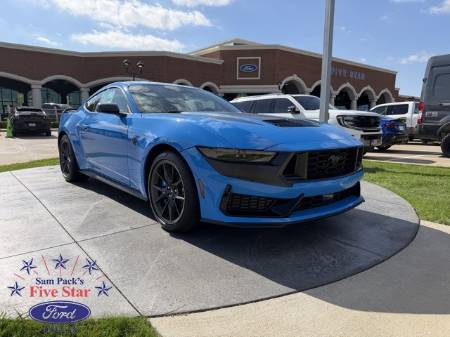 2024 Ford Mustang Dark Horse