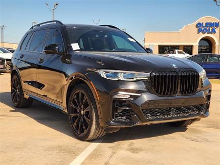 2022 BMW X7 M50i