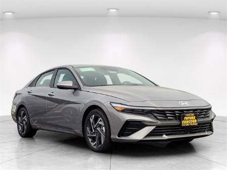 2025 Hyundai Elantra Hybrid Limited