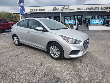 2022 Hyundai Accent SE