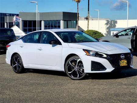 2025 Nissan Altima 2.5 SR