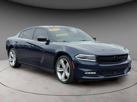 2017 Dodge Charger SXT Premium