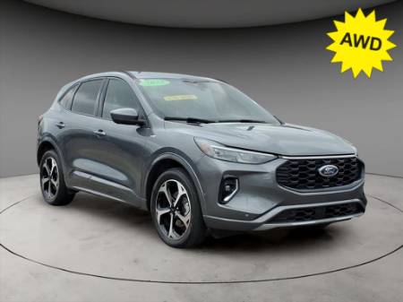 2023 Ford Escape ST-Line Elite
