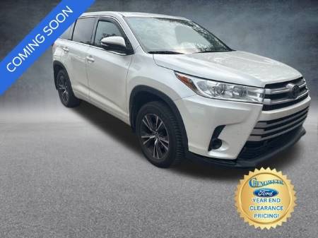 2018 Toyota Highlander LE