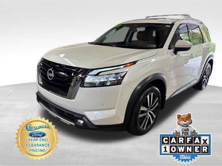 2023 Nissan Pathfinder Platinum