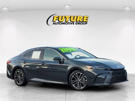 2025 Toyota Camry XLE