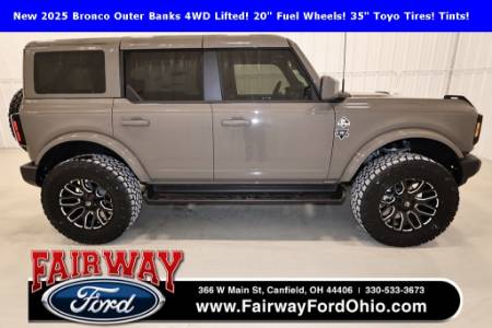 2025 Ford Bronco Outer Banks