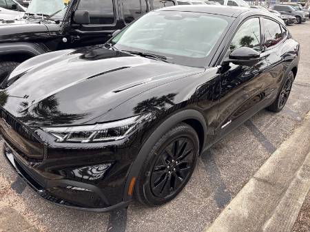 2025 Ford Mustang Mach-E Select