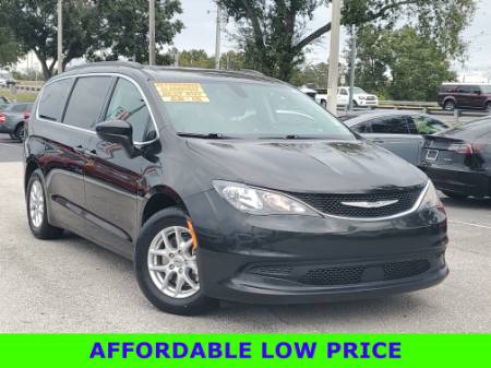 2021 Chrysler Voyager LXI