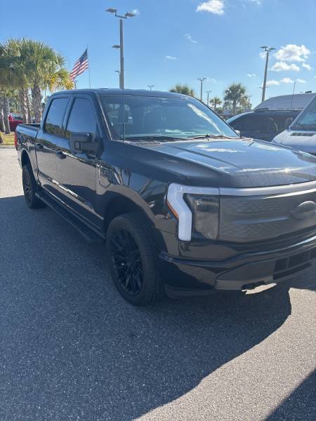 2023 Ford F-150 Lightning XLT