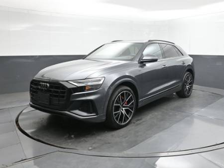2019 Audi Q8 Premium Plus