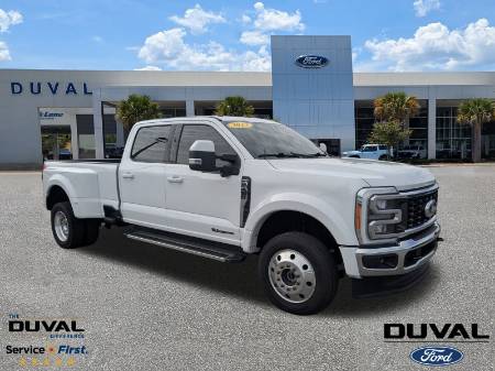 2023 Ford F-450SD LARIAT