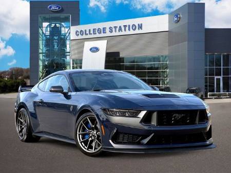2024 Ford Mustang Dark Horse