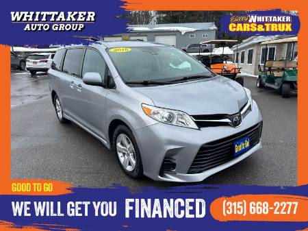 2018 Toyota Sienna LE